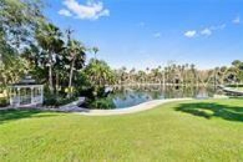 Townhouse in Longwood, Florida 3 bedrooms, 196.12 sq.m. № 1903834 - photo 26