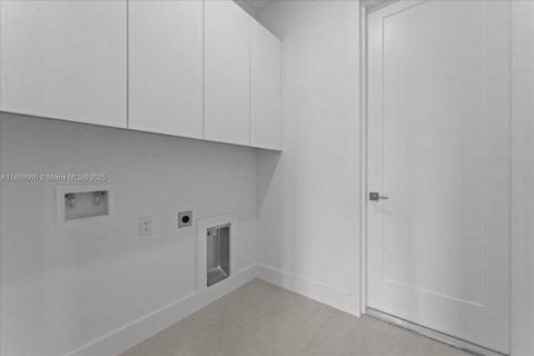 Casa en venta en Lehigh Acres, Florida, 3 dormitorios № 1896772 - foto 27