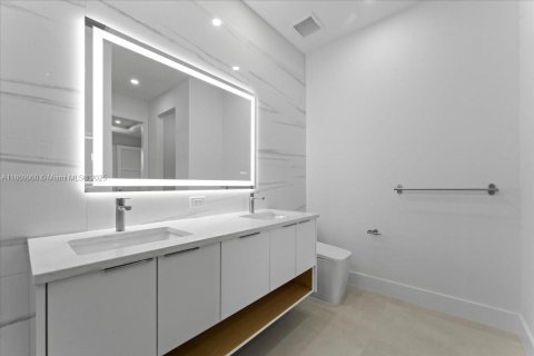 Casa en venta en Lehigh Acres, Florida, 3 dormitorios № 1896772 - foto 22