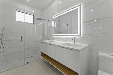 Casa en venta en Lehigh Acres, Florida, 3 dormitorios № 1896772 - foto 23