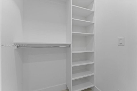 Casa en venta en Lehigh Acres, Florida, 3 dormitorios № 1896772 - foto 24