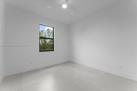 Casa en venta en Lehigh Acres, Florida, 3 dormitorios № 1896772 - foto 21