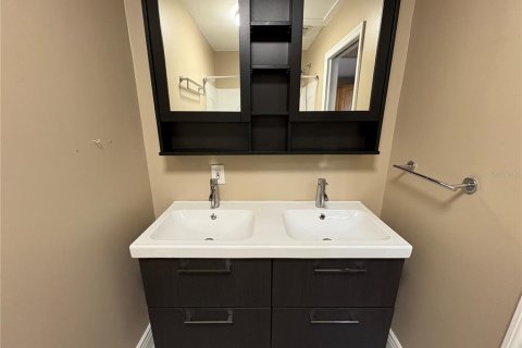 Casa en venta en Largo, Florida, 2 dormitorios, 78.5 m2 № 1914467 - foto 18