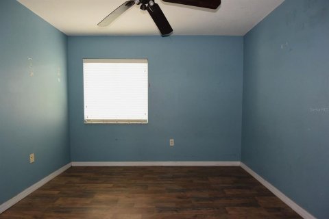 Casa en venta en New Port Richey, Florida, 4 dormitorios, 138.8 m2 № 1919913 - foto 15