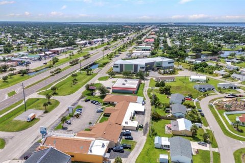 Propiedad comercial en alquiler en Port Charlotte, Florida, 158.49 m2 № 1819290 - foto 6