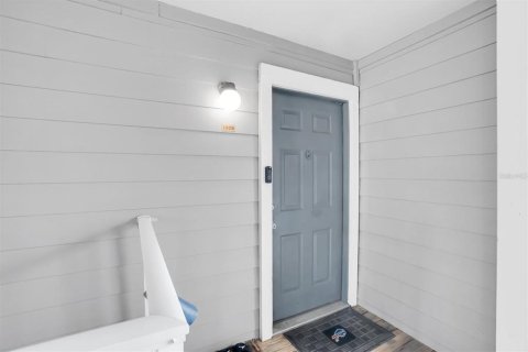 Condo in Saint Petersburg, Florida, 2 bedrooms № 2198380 - photo 25
