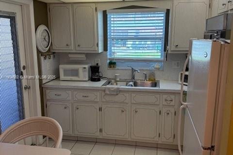 Condominio en venta en Hollywood, Florida, 2 dormitorios, 81.75 m2 № 1955103 - foto 6