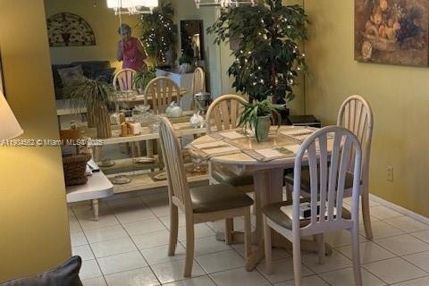 Condominio en venta en Hollywood, Florida, 2 dormitorios, 81.75 m2 № 1955103 - foto 8