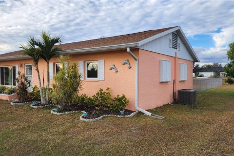 Casa en venta en Punta Gorda, Florida, 3 dormitorios, 136.01 m2 № 2388620 - foto 4