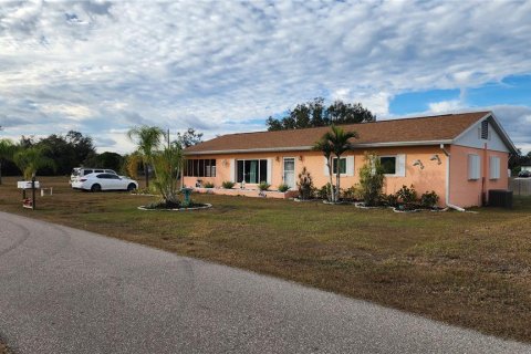 Casa en venta en Punta Gorda, Florida, 3 dormitorios, 136.01 m2 № 2388620 - foto 3