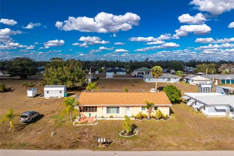 Casa en venta en Punta Gorda, Florida, 3 dormitorios, 136.01 m2 № 2388620 - foto 5