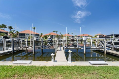 Condo in Punta Gorda, Florida, 3 bedrooms  № 1736585 - photo 11