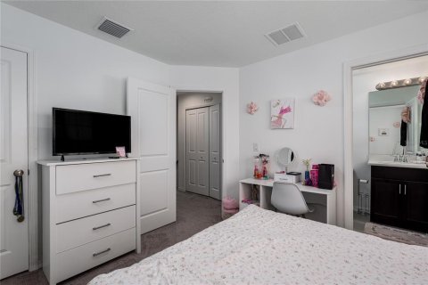 Townhouse in Palmetto, Florida 2 bedrooms, 120.49 sq.m. № 2092225 - photo 14