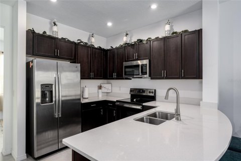 Townhouse in Palmetto, Florida 2 bedrooms, 120.49 sq.m. № 2092225 - photo 9