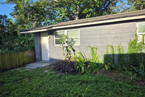 Apartamento en alquiler en Tampa, Florida, 2 dormitorios, 120.4 m2 № 1906818 - foto 2