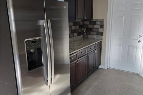Apartamento en alquiler en Tampa, Florida, 2 dormitorios, 120.4 m2 № 1906818 - foto 6