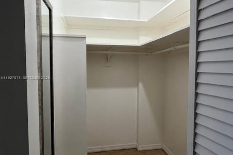 Снять в аренду кондоминиум в Норт-Майами, Флорида 53.51м2, № 1990644 - фото 14