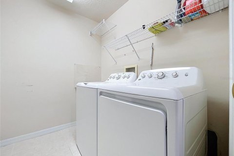 Villa ou maison à vendre à Valrico, Floride: 5 chambres, 313.27 m2 № 2321399 - photo 22