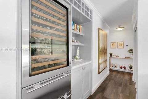 Casa en venta en Palmetto Bay, Florida, 4 dormitorios, 145.11 m2 № 2008660 - foto 15