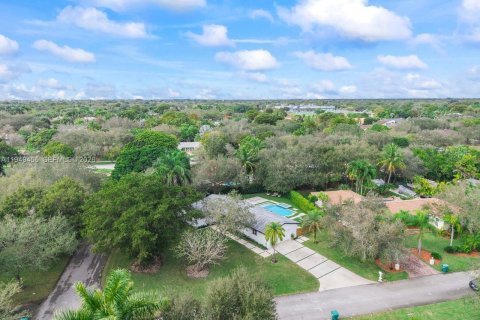 Casa en venta en Palmetto Bay, Florida, 4 dormitorios, 145.11 m2 № 2008660 - foto 27