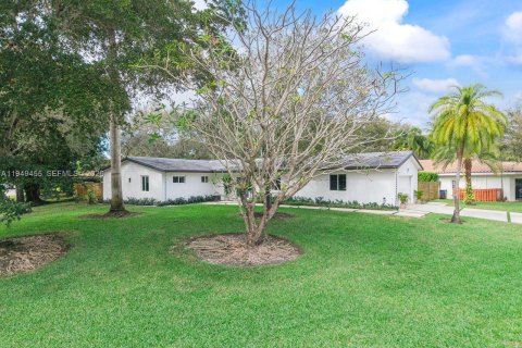 Casa en venta en Palmetto Bay, Florida, 4 dormitorios, 145.11 m2 № 2008660 - foto 23