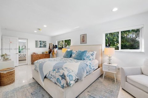 Casa en venta en Palmetto Bay, Florida, 4 dormitorios, 145.11 m2 № 2008660 - foto 11