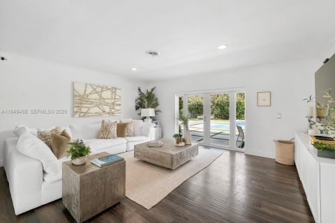 Casa en venta en Palmetto Bay, Florida, 4 dormitorios, 145.11 m2 № 2008660 - foto 7