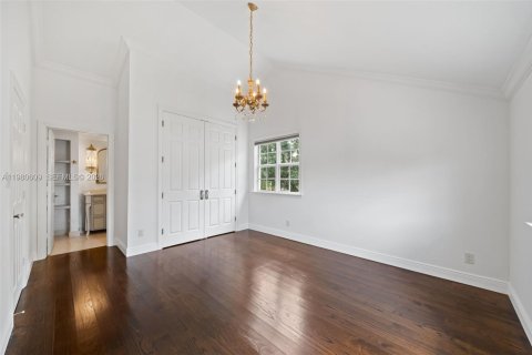 House in Southwest Ranches, Florida 5 bedrooms, 512.08 sq.m. № 2043873 - photo 24