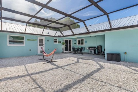 House in Englewood, Florida 3 bedrooms, 173.26 sq.m. № 2115237 - photo 4