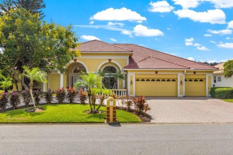 House in Wesley Chapel, Florida 4 bedrooms, 344.57 sq.m. № 2202897