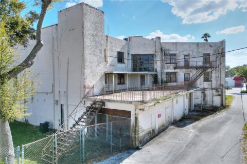 Commercial property in Auburndale, Florida 1972.87 sq.m. № 1849930 - photo 16