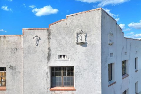 Commercial property in Auburndale, Florida 1972.87 sq.m. № 1849930 - photo 20