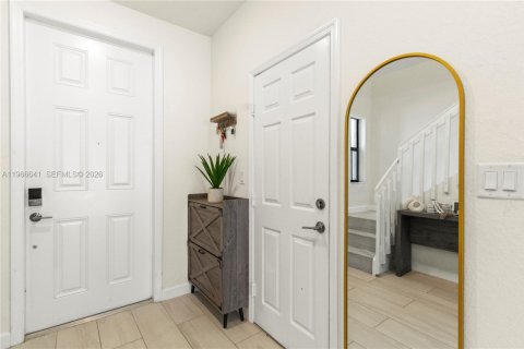 Adosado en venta en Hialeah, Florida, 3 dormitorios, 138.05 m2 № 2029577 - foto 6