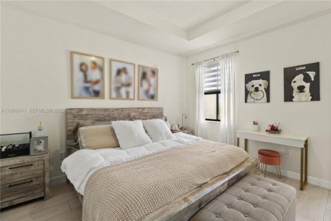 Adosado en venta en Hialeah, Florida, 3 dormitorios, 138.05 m2 № 2029577 - foto 22