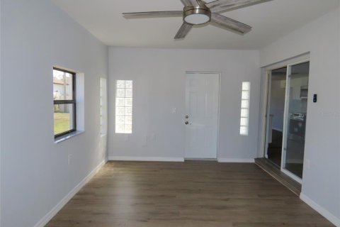Villa ou maison à vendre à Venice, Floride: 2 chambres, 142.14 m2 № 1586398 - photo 22