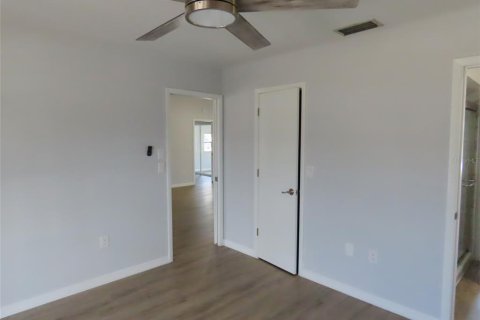 Villa ou maison à vendre à Venice, Floride: 2 chambres, 142.14 m2 № 1586398 - photo 17