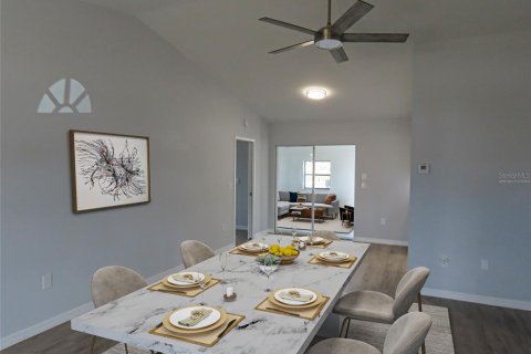 Villa ou maison à vendre à Venice, Floride: 2 chambres, 142.14 m2 № 1586398 - photo 4