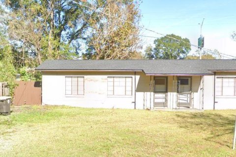 House in Jacksonville, Florida 2 bedrooms, 80.64 sq.m. № 865904 - photo 1