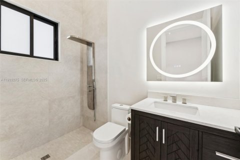 Casa en venta en Deerfield Beach, Florida, 3 dormitorios, 206.52 m2 № 1992819 - foto 18