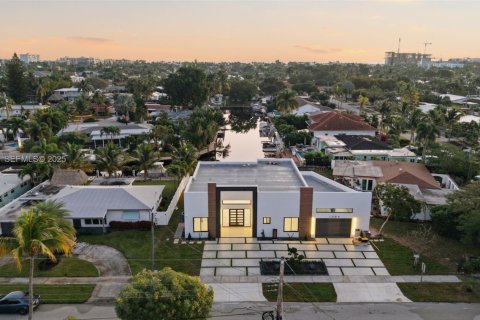 Casa en venta en Deerfield Beach, Florida, 3 dormitorios, 206.52 m2 № 1992819 - foto 22