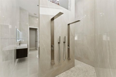 Casa en venta en Deerfield Beach, Florida, 3 dormitorios, 206.52 m2 № 1992819 - foto 12