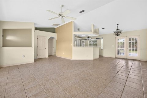 Villa ou maison à vendre à Punta Gorda, Floride: 3 chambres, 132.48 m2 № 2423715 - photo 6