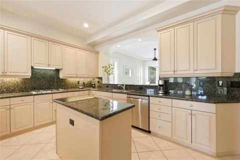 Condo in Naples, Florida, 3 bedrooms  № 2195303 - photo 19