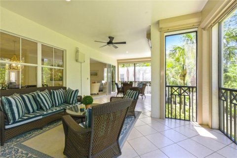 Condo in Naples, Florida, 3 bedrooms  № 2195303 - photo 11