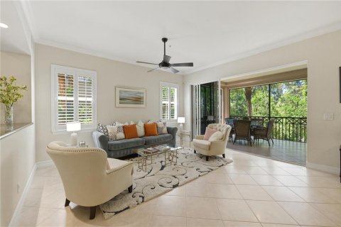 Condo in Naples, Florida, 3 bedrooms  № 2195303 - photo 8