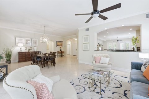 Condo in Naples, Florida, 3 bedrooms  № 2195303 - photo 7