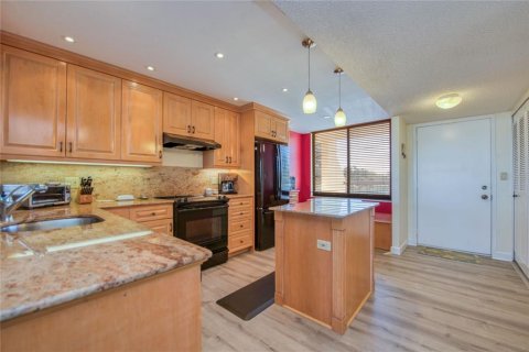 Condominio en venta en Saint Pete Beach, Florida, 2 dormitorios, 117.99 m2 № 1546183 - foto 26