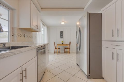 Купить виллу или дом в Холидэй, Флорида 5 комнат, 123.19м2, № 1634816 - фото 9