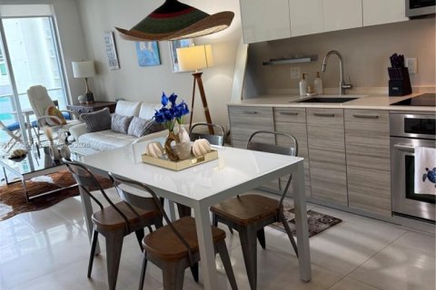 Apartment in Miami, Florida 1 bedroom, 65.12 sq.m. № 2072058 - photo 9