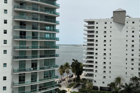 Apartment in Miami, Florida 1 bedroom, 65.12 sq.m. № 2072058 - photo 14